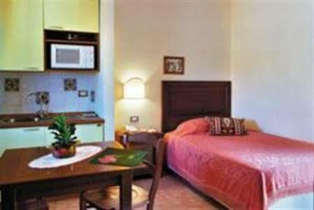 Residence Hotel La Vetreria Catania Cameră foto